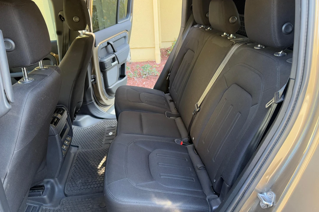 2020 Land Rover Defender 110 - Image 24 of 31