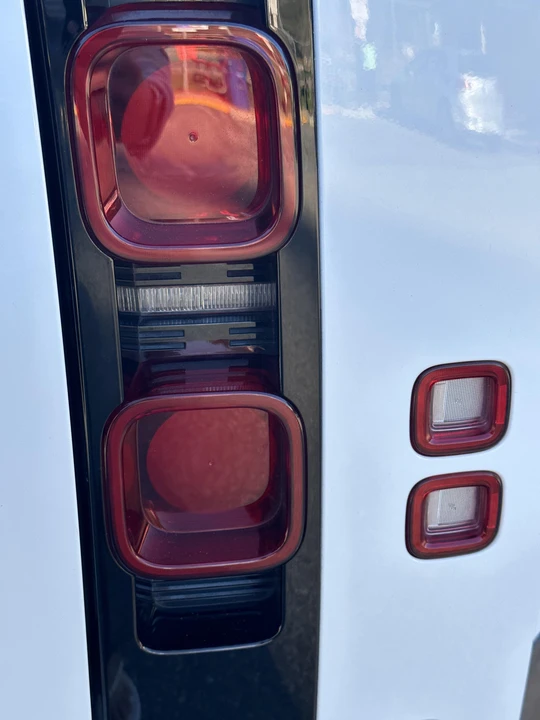 2020 Land Rover Defender L663 - Image 24 of 26