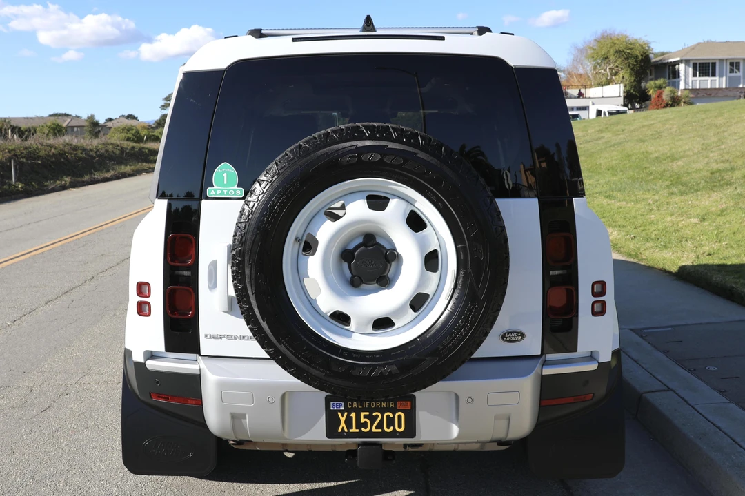 2020 Land Rover Defender L663 - Image 5 of 26