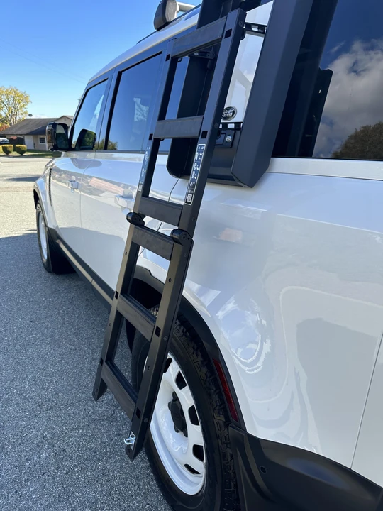 2020 Land Rover Defender L663 - Image 20 of 26
