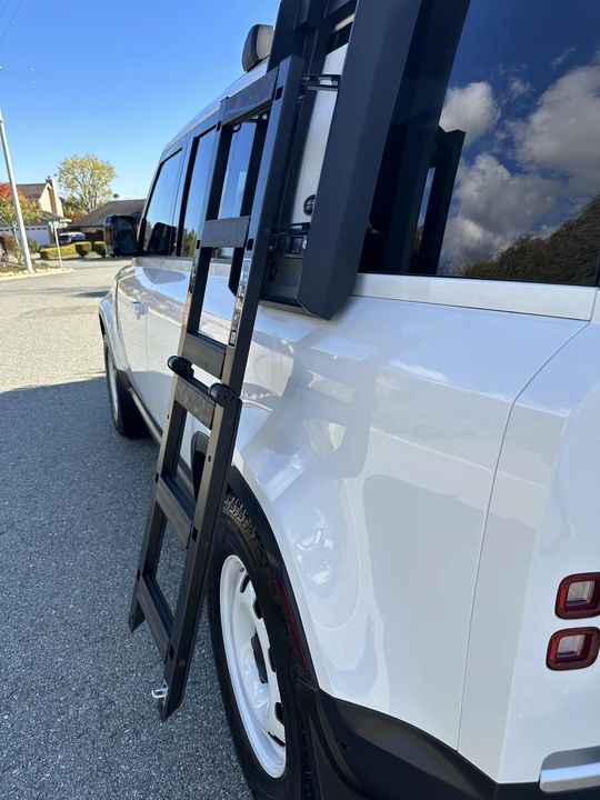 2020 Land Rover Defender L663 - Image 21 of 26