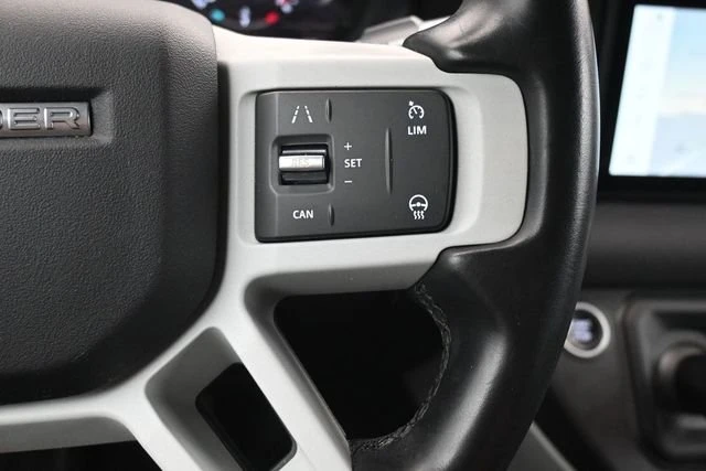2020 Land Rover Defender L663 - Image 11 of 20