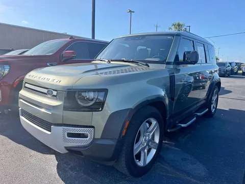 2020 Land Rover Defender 110 SE