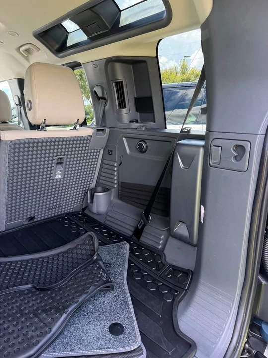 2020 Land Rover Defender L663 - Image 13 of 16