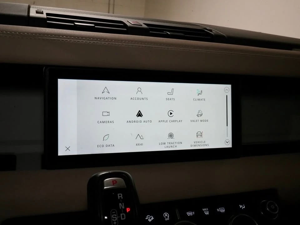 2020 Land Rover Defender L663 - Image 19 of 20