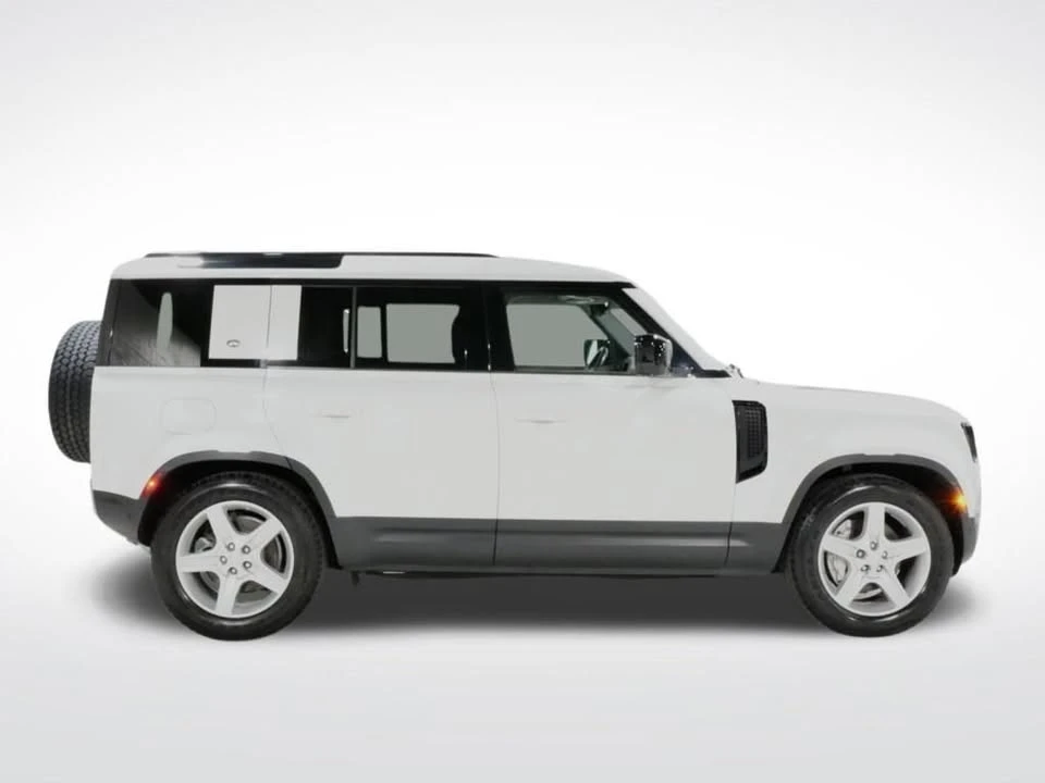 2020 Land Rover Defender L663 - Image 11 of 20