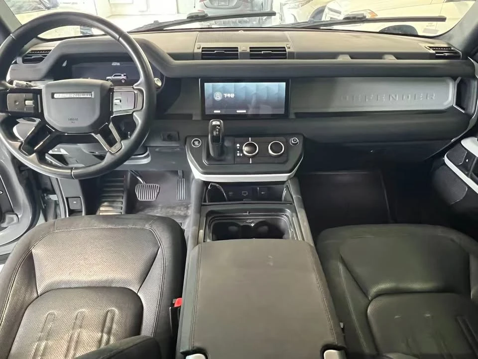 2020 Land Rover Defender L663 - Image 10 of 11