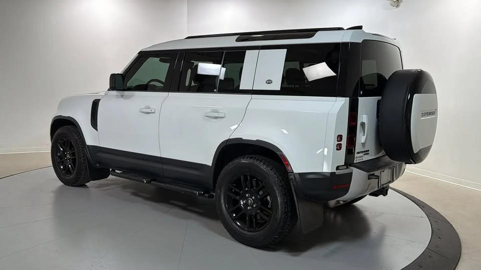 2020 Land Rover Defender L663 - Image 4 of 12