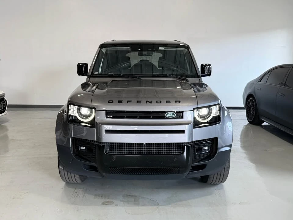 2020 Land Rover Defender L663 - Image 2 of 14