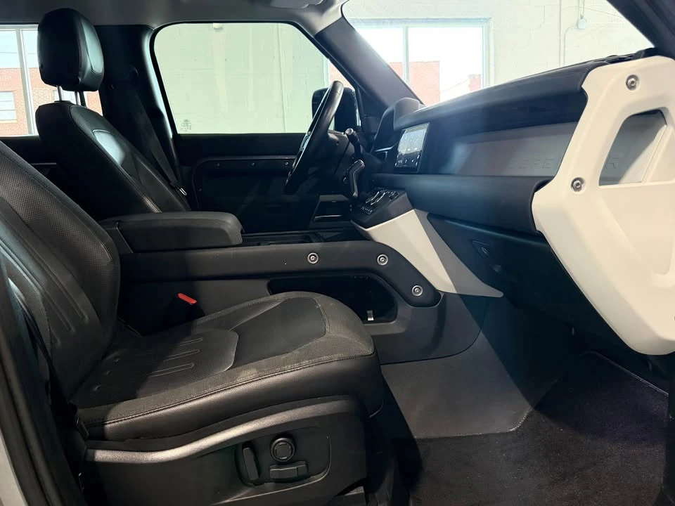 2020 Land Rover Defender L663 - Image 10 of 14