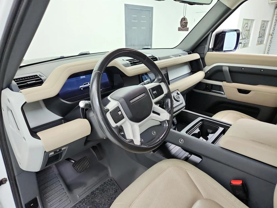 2020 Land Rover Defender L663 - Image 13 of 31