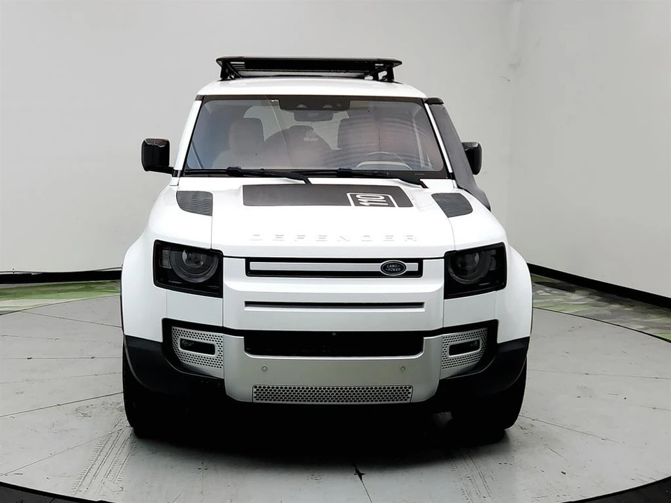 2020 Land Rover Defender L663 - Image 2 of 31
