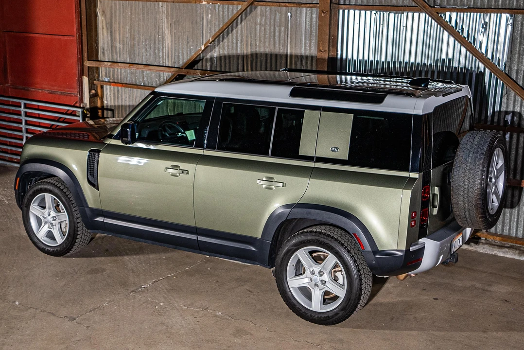2020 Land Rover Defender L663 - Image 19 of 31