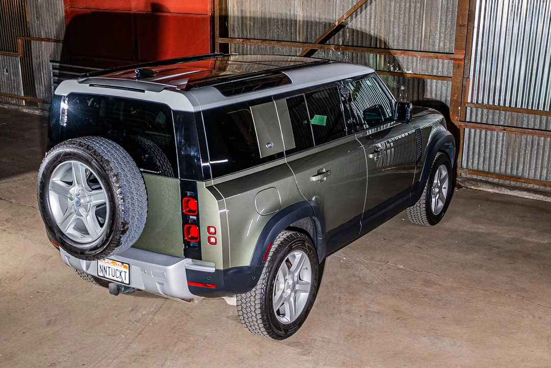 2020 Land Rover Defender L663 - Image 24 of 31