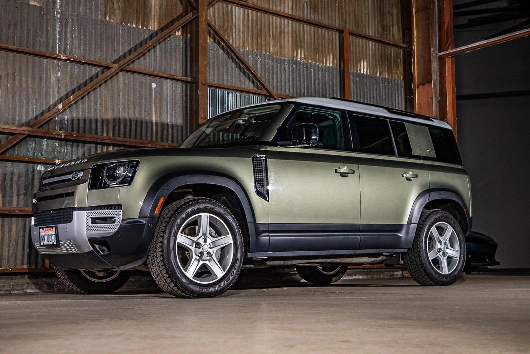 2020 Land Rover Defender L663 - Image 12 of 31