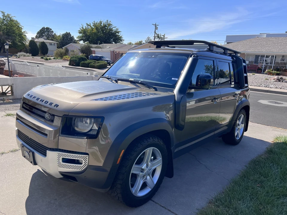 2020 Land Rover Defender 110 - Image 2 of 21