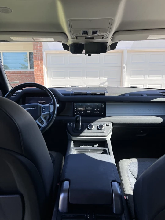 2020 Land Rover Defender 110 - Image 13 of 21