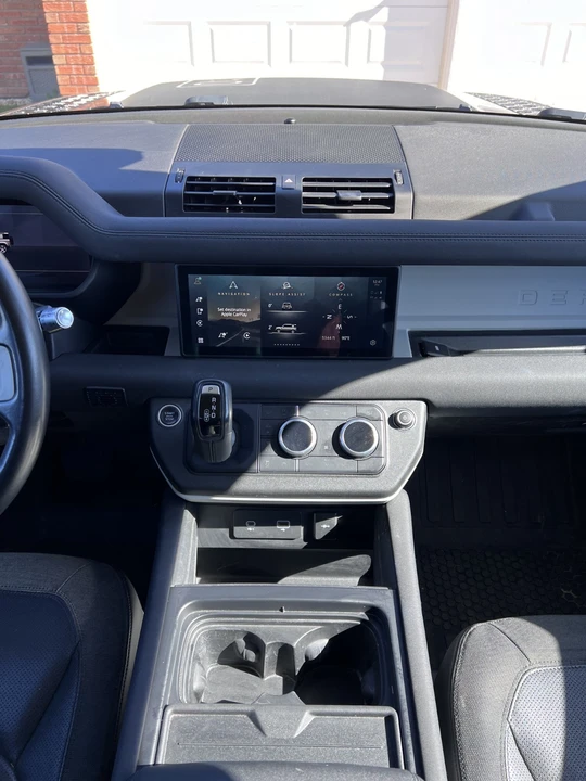 2020 Land Rover Defender 110 - Image 14 of 21