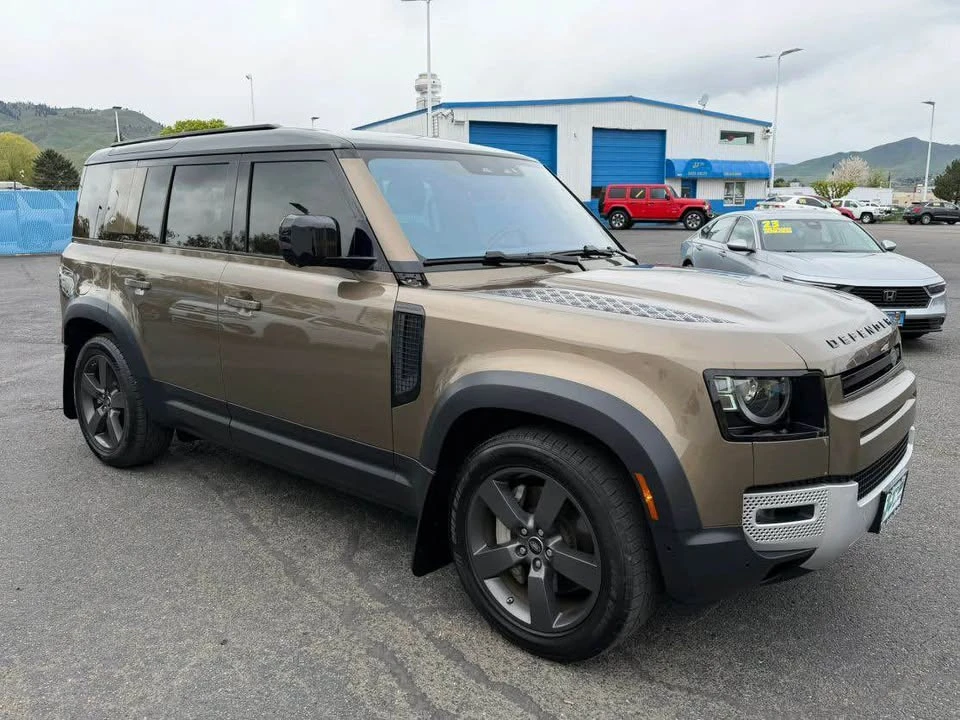 2020 Land Rover Defender L663 - Image 4 of 19