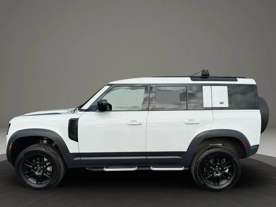 2020 Land Rover Defender L663 - Image 10 of 18