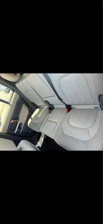 2020 Land Rover Defender L663 - Image 9 of 9