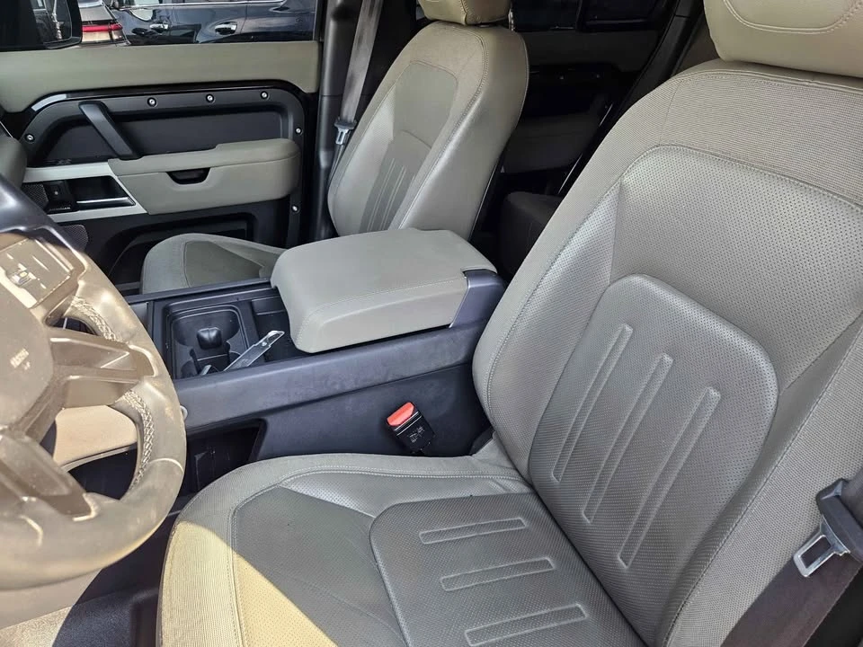 2020 Land Rover Defender L663 - Image 10 of 14