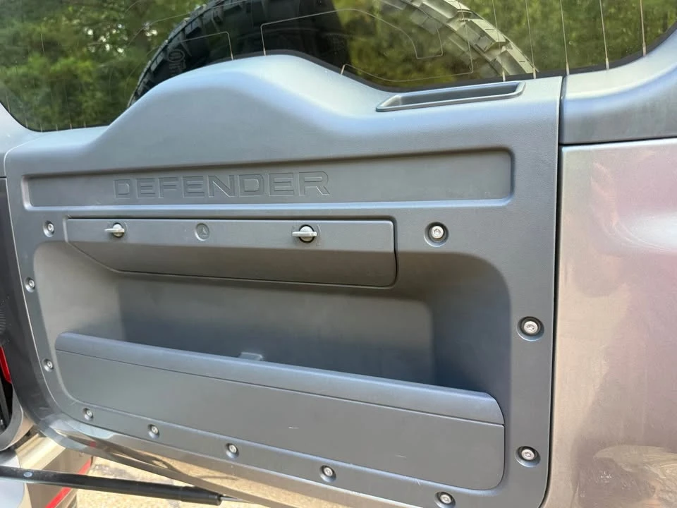 2020 Land Rover Defender L663 - Image 17 of 20