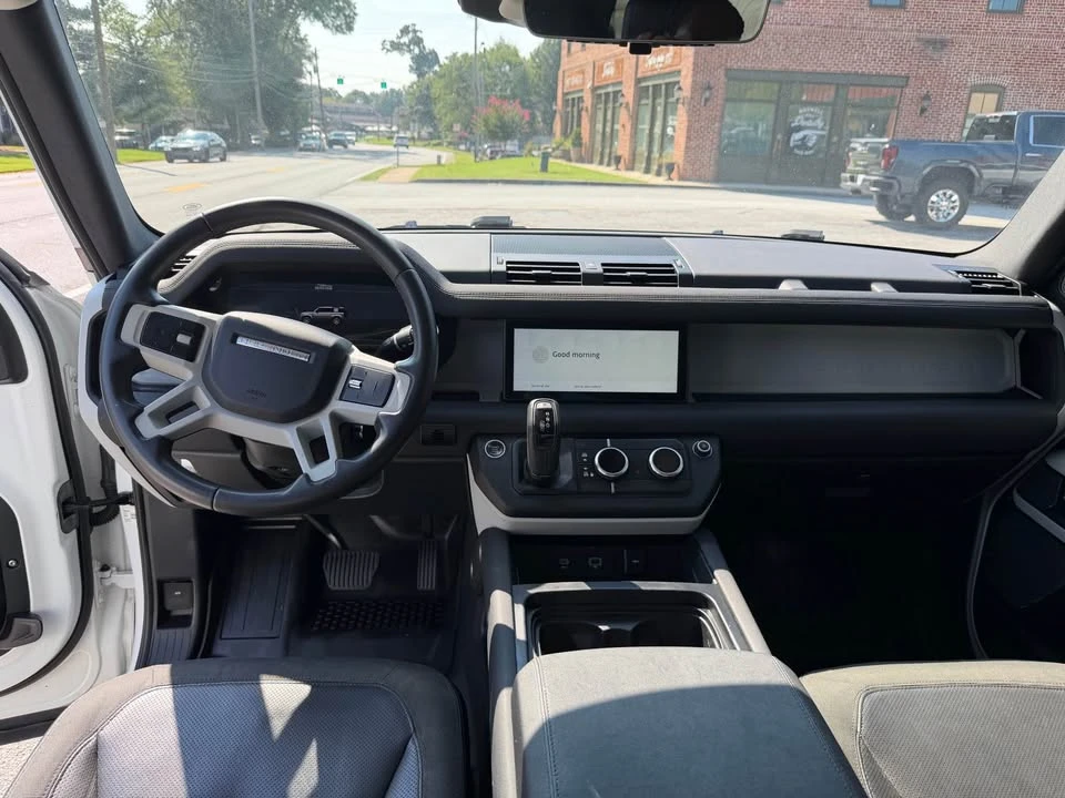 2020 Land Rover Defender L663 - Image 7 of 10