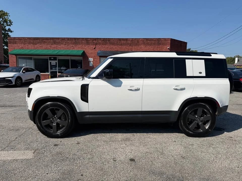 2020 Land Rover Defender L663 - Image 2 of 10