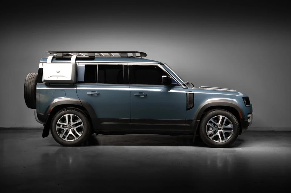 2020 Land Rover Defender L663 - Image 3 of 18