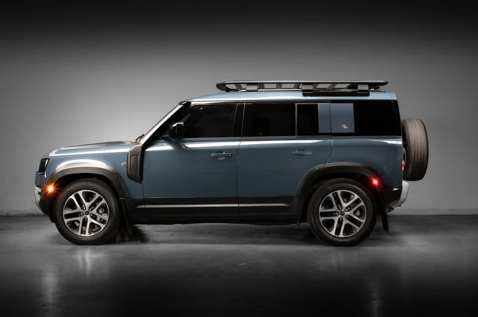 2020 Land Rover Defender L663 - Image 2 of 18
