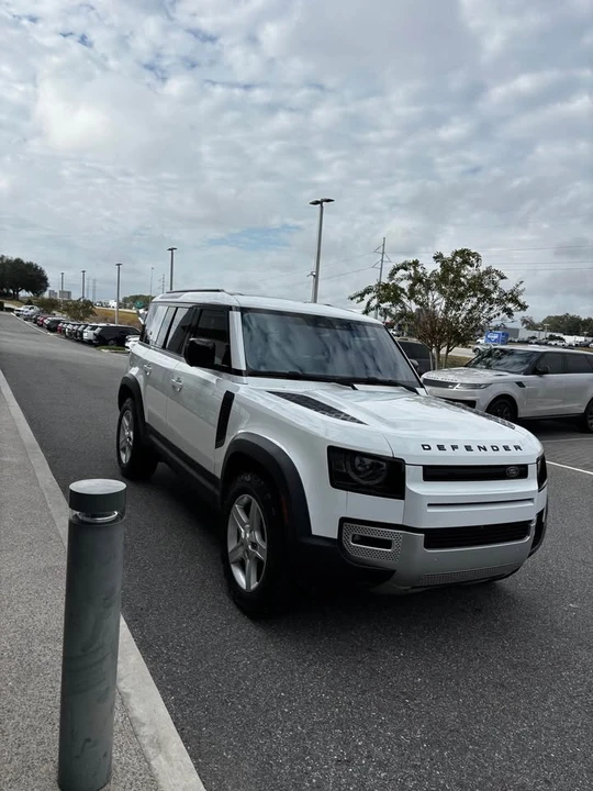 2020 Land Rover Defender L663 - Image 3 of 16