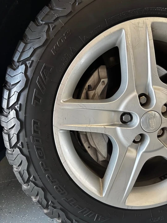 2020 Land Rover Defender L663 - Image 14 of 16