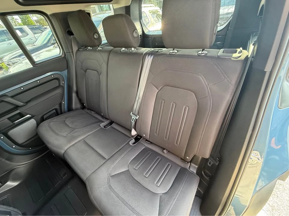 2020 Land Rover Defender L663 - Image 11 of 14