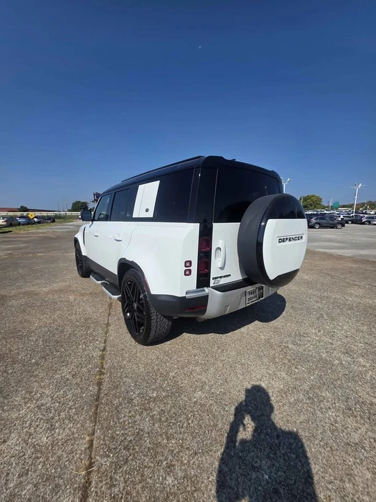 2020 Land Rover Defender L663 - Image 2 of 7