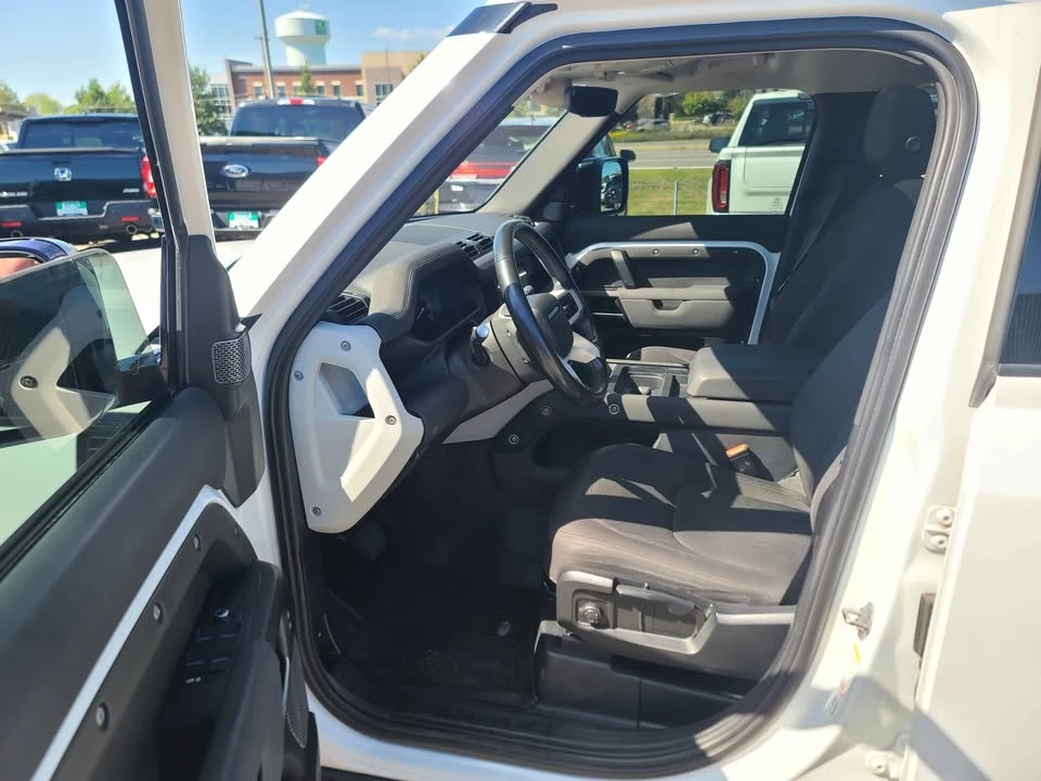 2020 Land Rover Defender L663 - Image 10 of 17