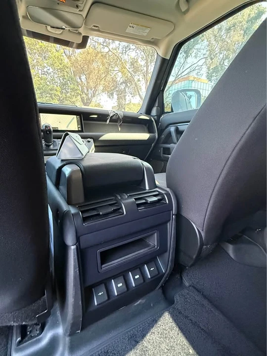 2020 Land Rover Defender L663 - Image 15 of 17