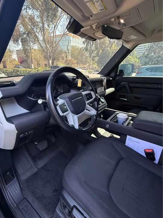 2020 Land Rover Defender L663 - Image 9 of 17