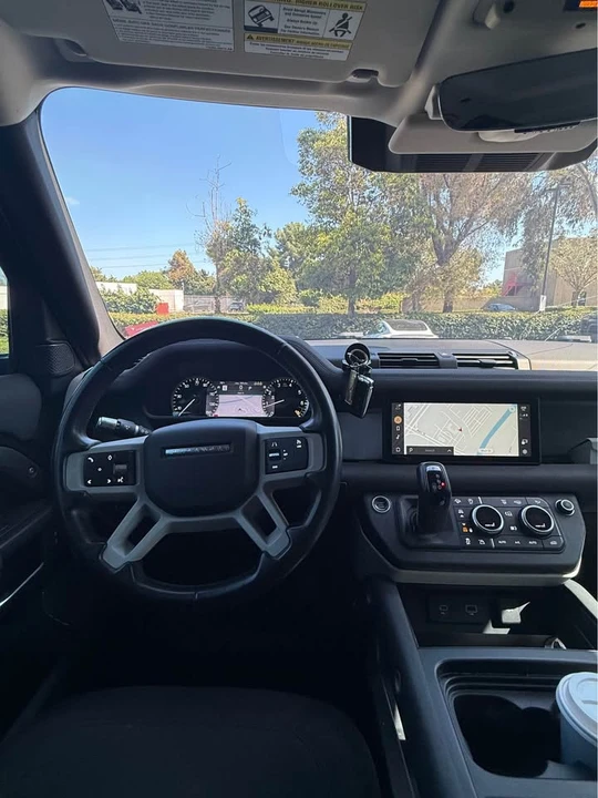 2020 Land Rover Defender L663 - Image 10 of 17