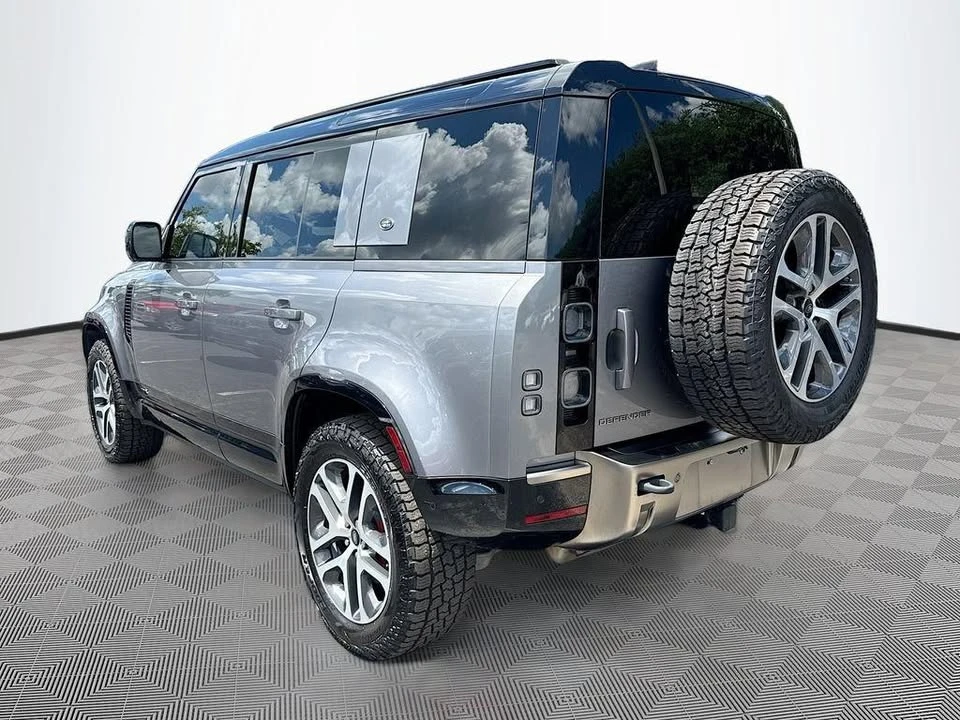 2020 Land Rover Defender L663 - Image 7 of 14