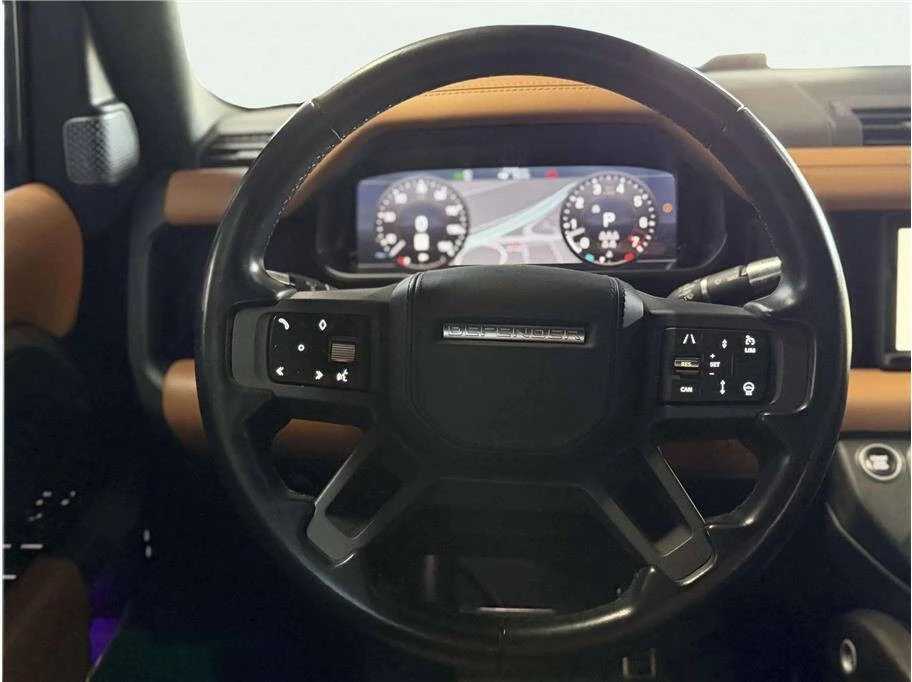 2020 Land Rover Defender L663 - Image 14 of 31