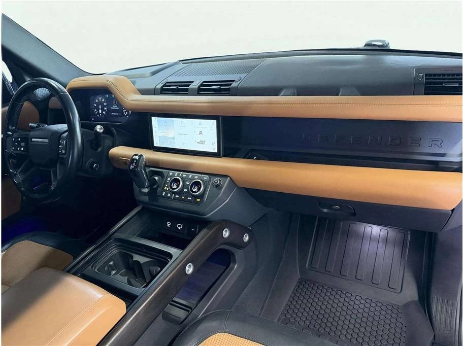 2020 Land Rover Defender L663 - Image 28 of 31