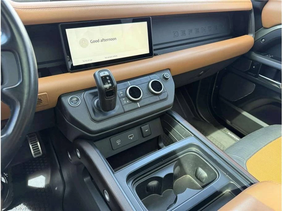 2020 Land Rover Defender L663 - Image 16 of 31