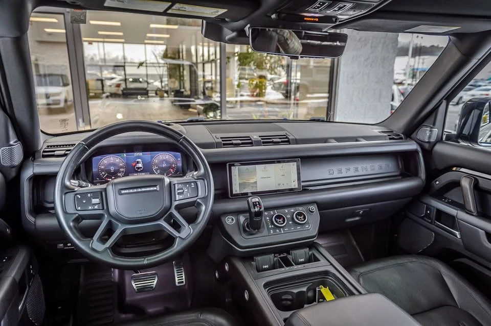 2020 Land Rover Defender L663 - Image 18 of 20