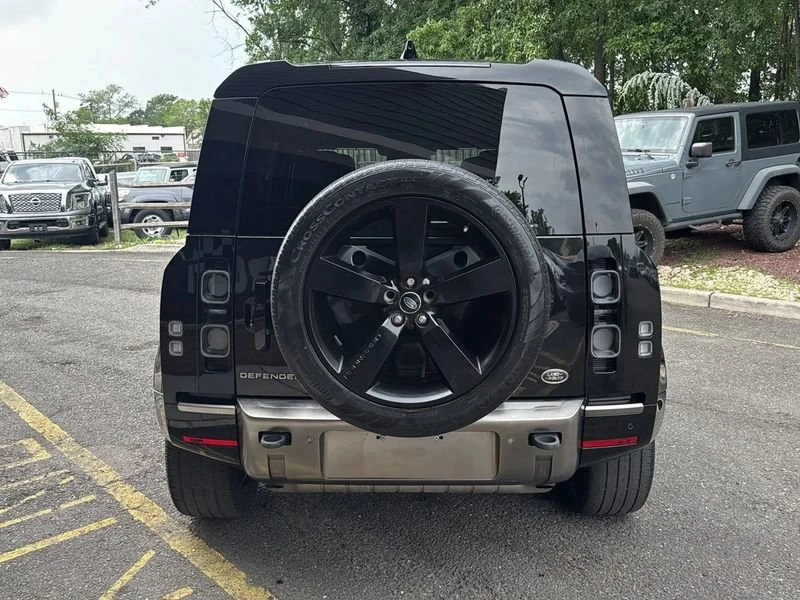2020 Land Rover Defender L663 - Image 6 of 20