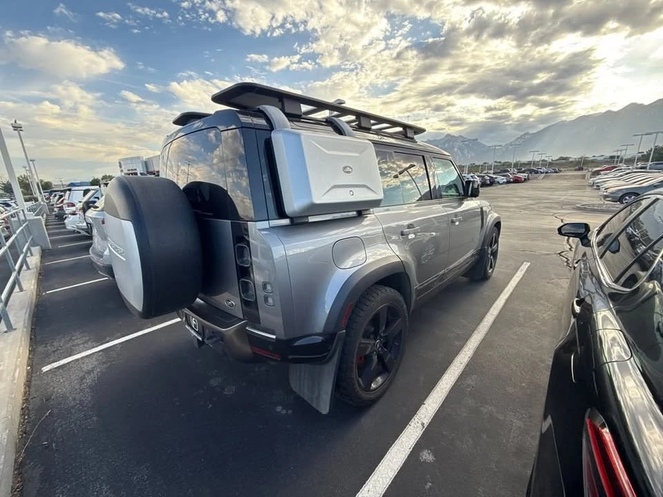 2020 Land Rover Defender L663 - Image 3 of 5