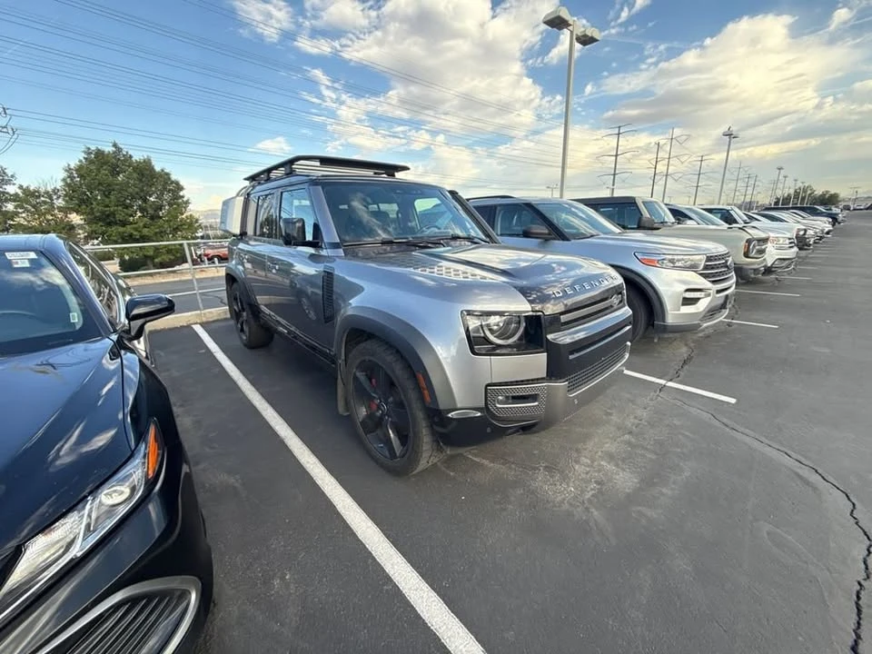 2020 Land Rover Defender L663 - Image 4 of 5
