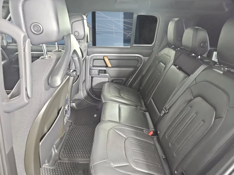 2020 Land Rover Defender L663 - Image 11 of 20