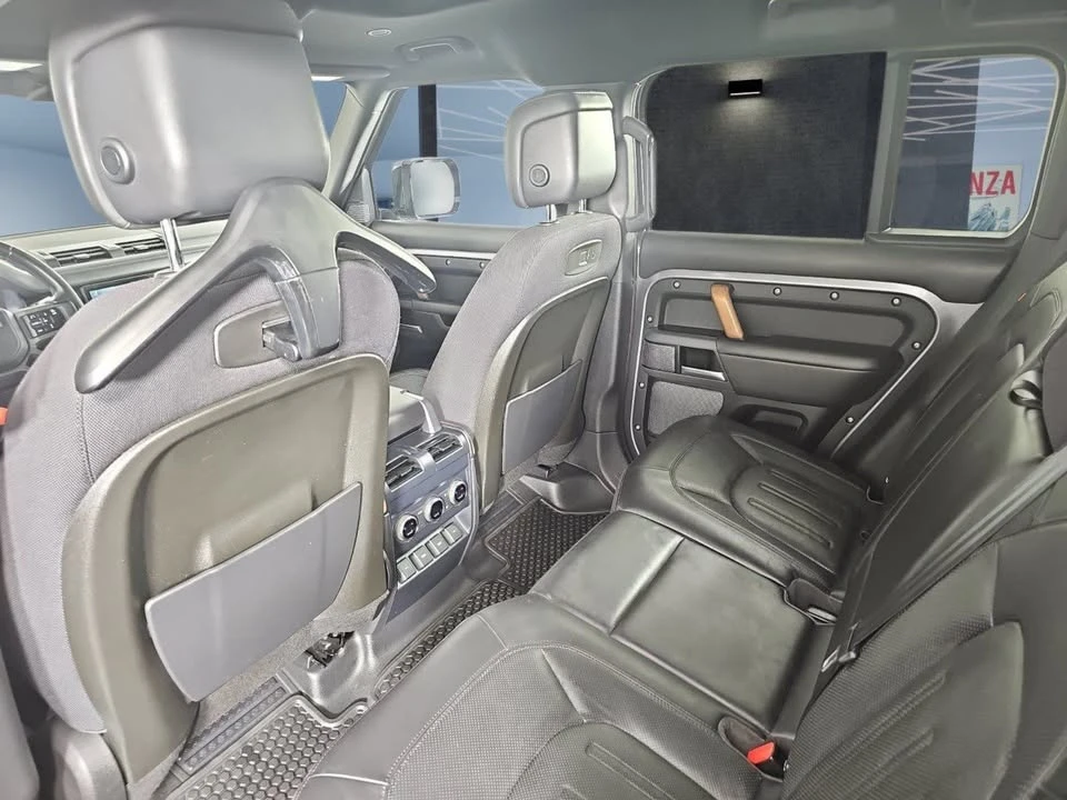 2020 Land Rover Defender L663 - Image 12 of 20