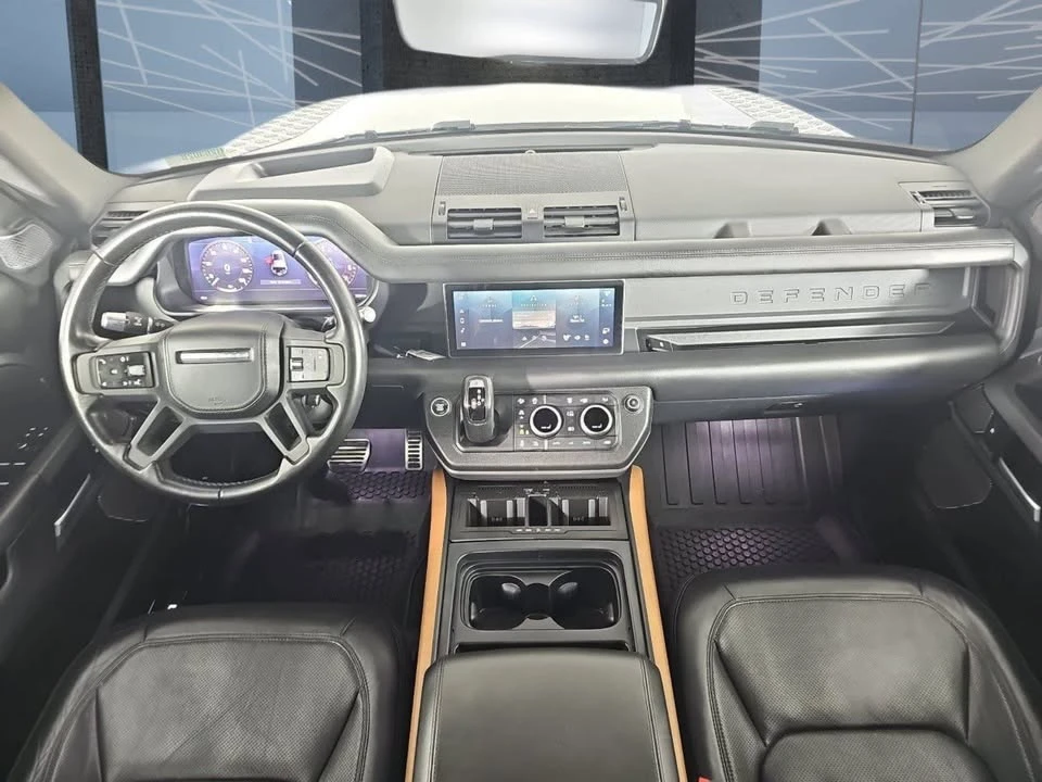 2020 Land Rover Defender L663 - Image 9 of 20
